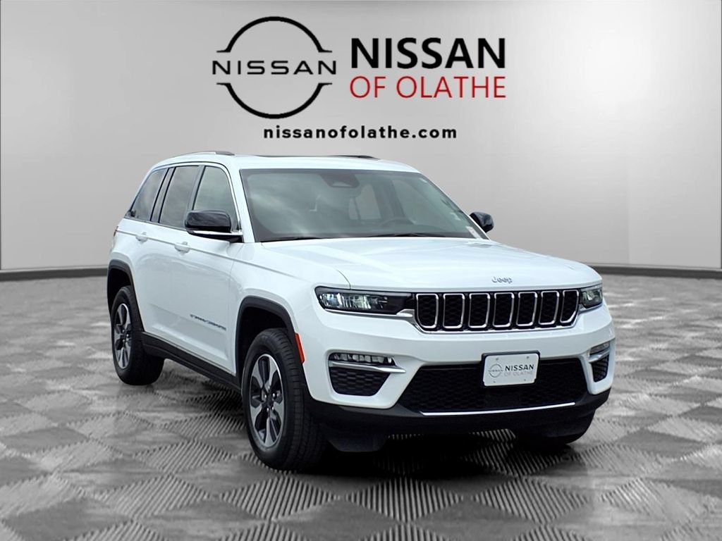 Used 2024 Jeep Grand Cherokee Limited 4xe AWD/4WD image 31