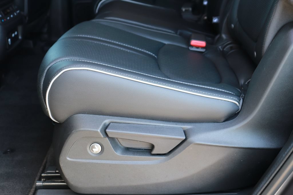 Used 2023 Honda Pilot Elite image 14