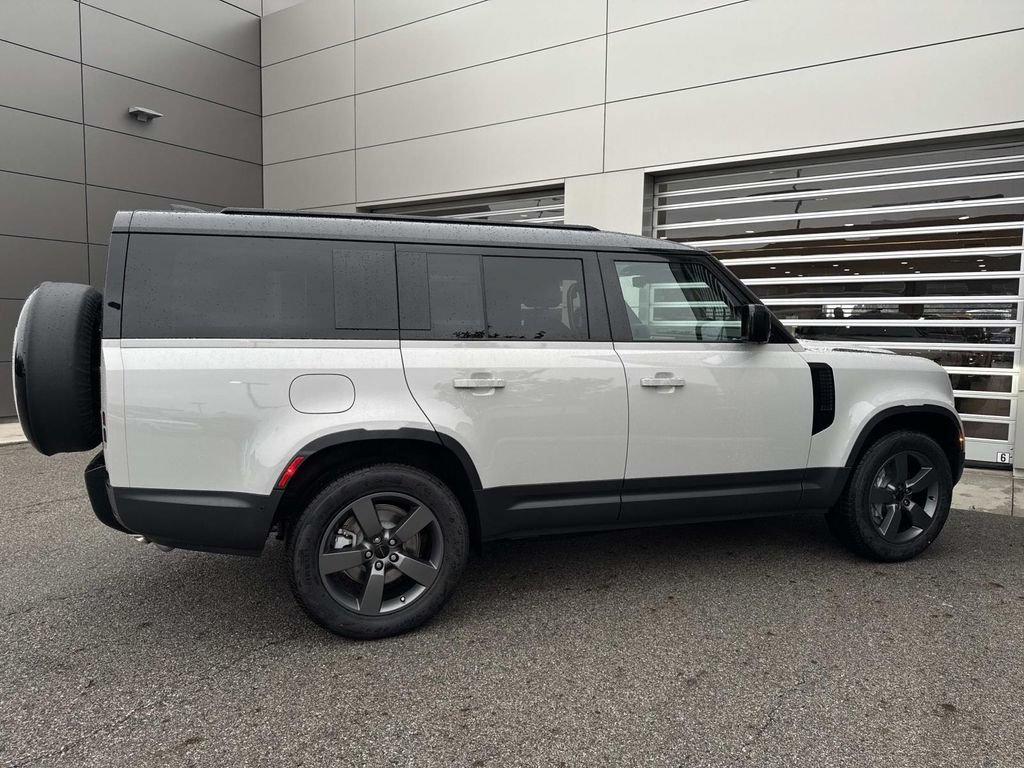 New 2026 Land Rover Defender 130 S AWD/4WD image 6