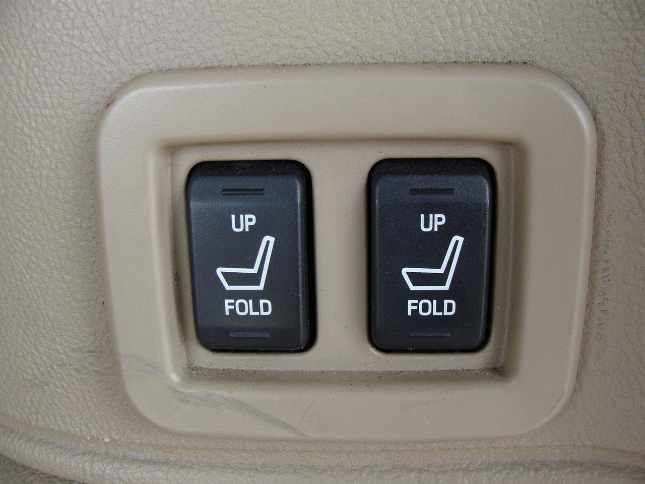 Used 2006 Ford Expedition Eddie Bauer AWD/4WD image 12