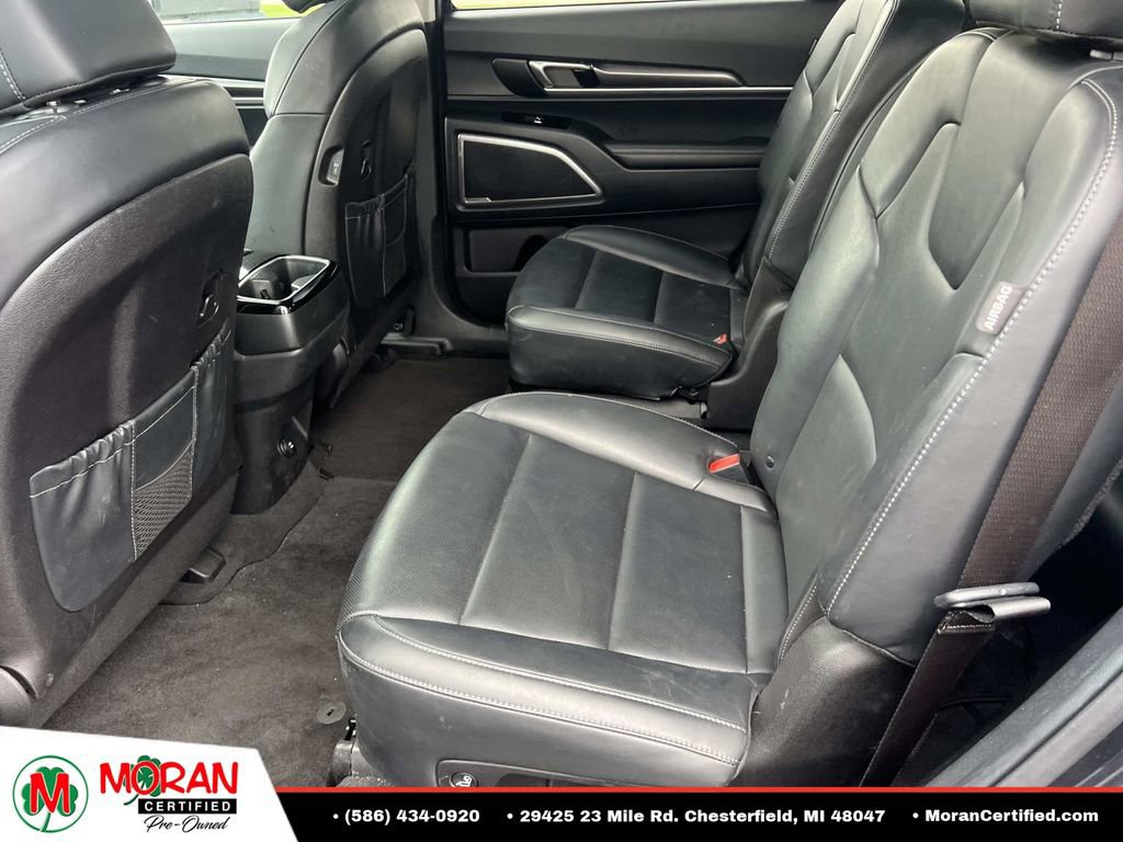 Used 2025 Kia Telluride S AWD/4WD image 12