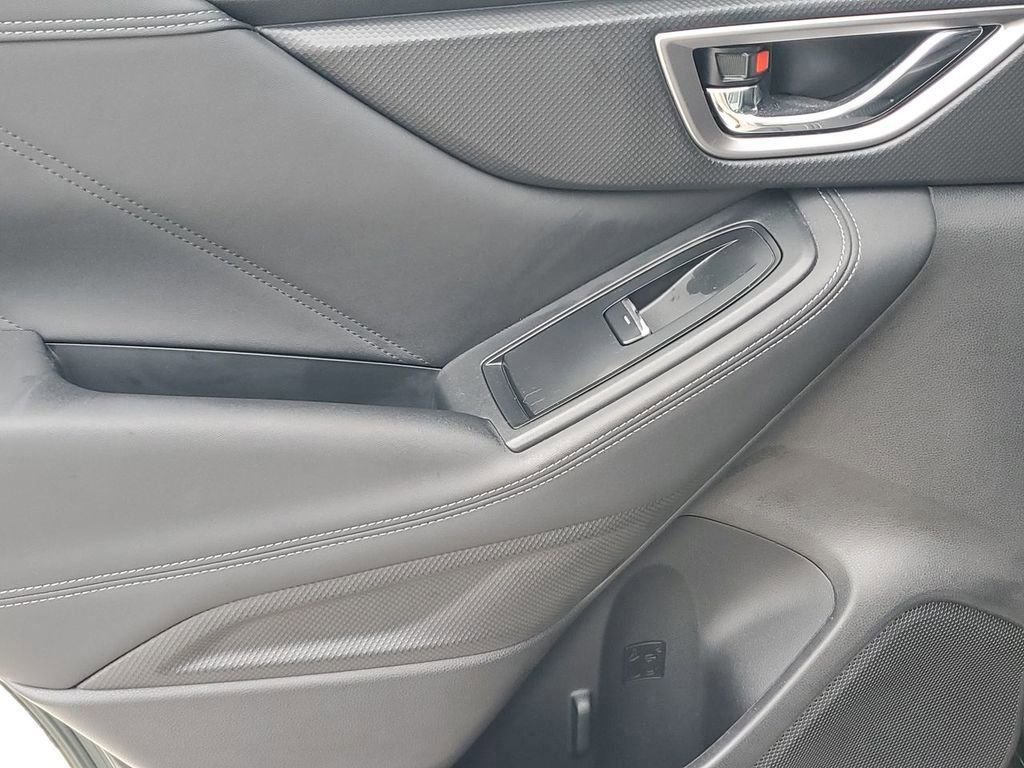 Used 2024 Subaru Forester Touring image 40