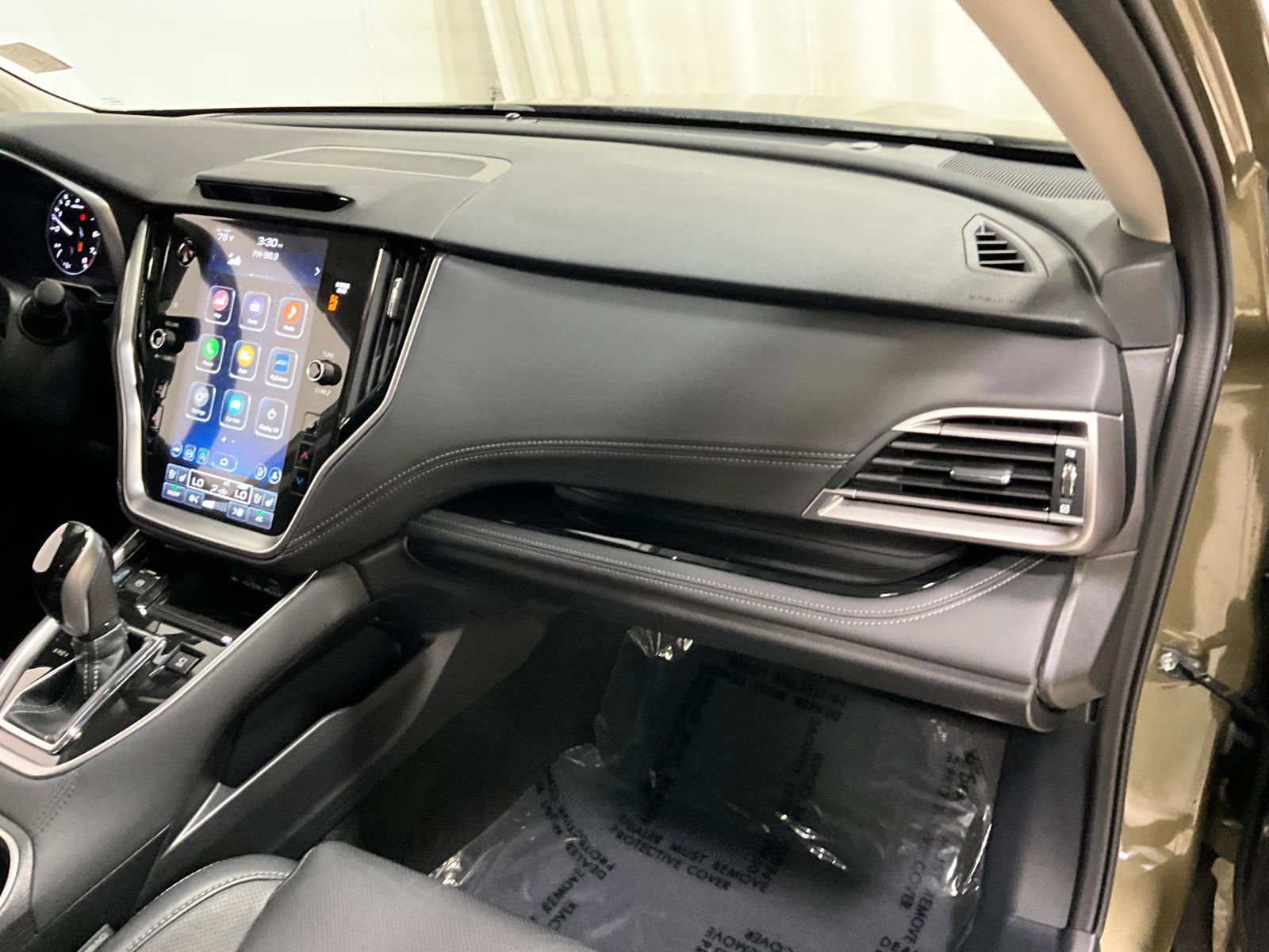 Used 2023 Subaru Outback Touring XT image 16