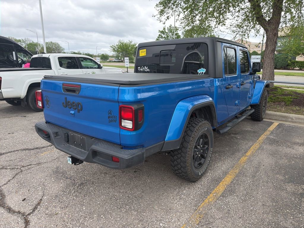 Used 2022 Jeep Gladiator Willys image 4