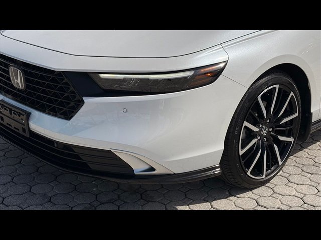 Certified 2025 Honda Accord Touring image 16