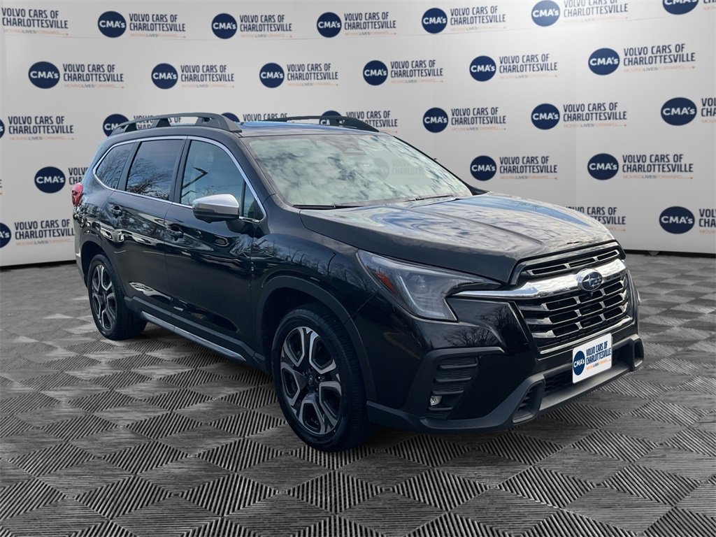 Used 2023 Subaru Ascent Limited w/ Technology Package image 7