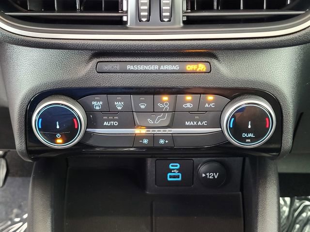 Used 2022 Ford Escape SE image 21