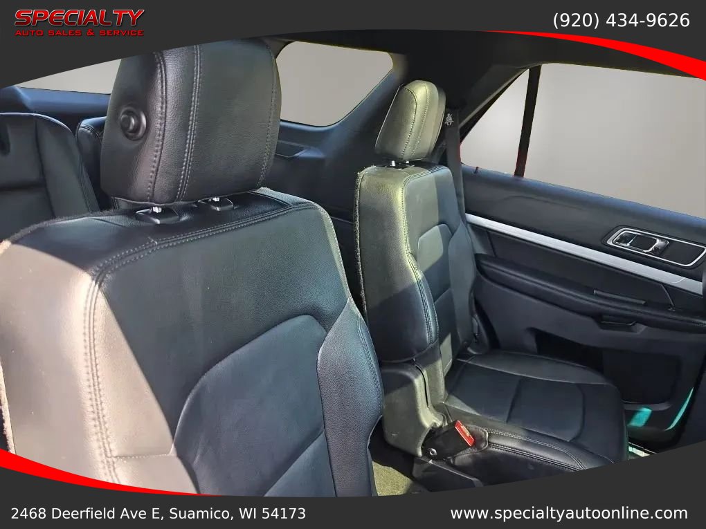 Used 2016 Ford Explorer XLT w/ Equipment Group 202A AWD/4WD image 33