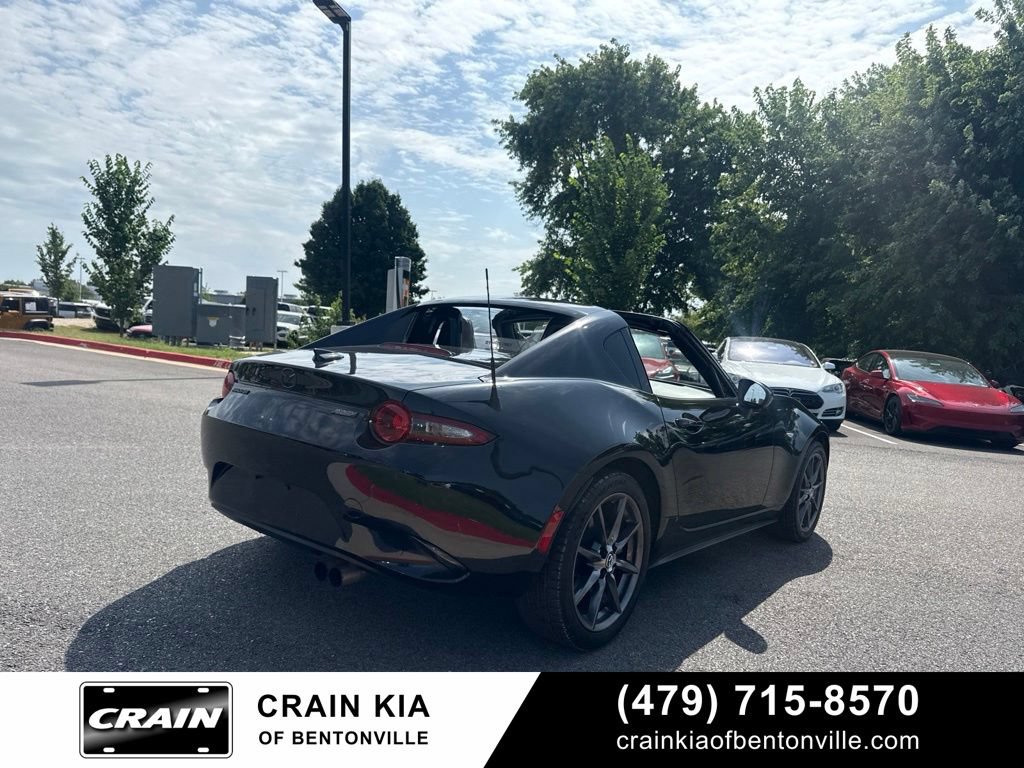 Used 2017 MAZDA MX-5 Miata RF Grand Touring RWD image 9