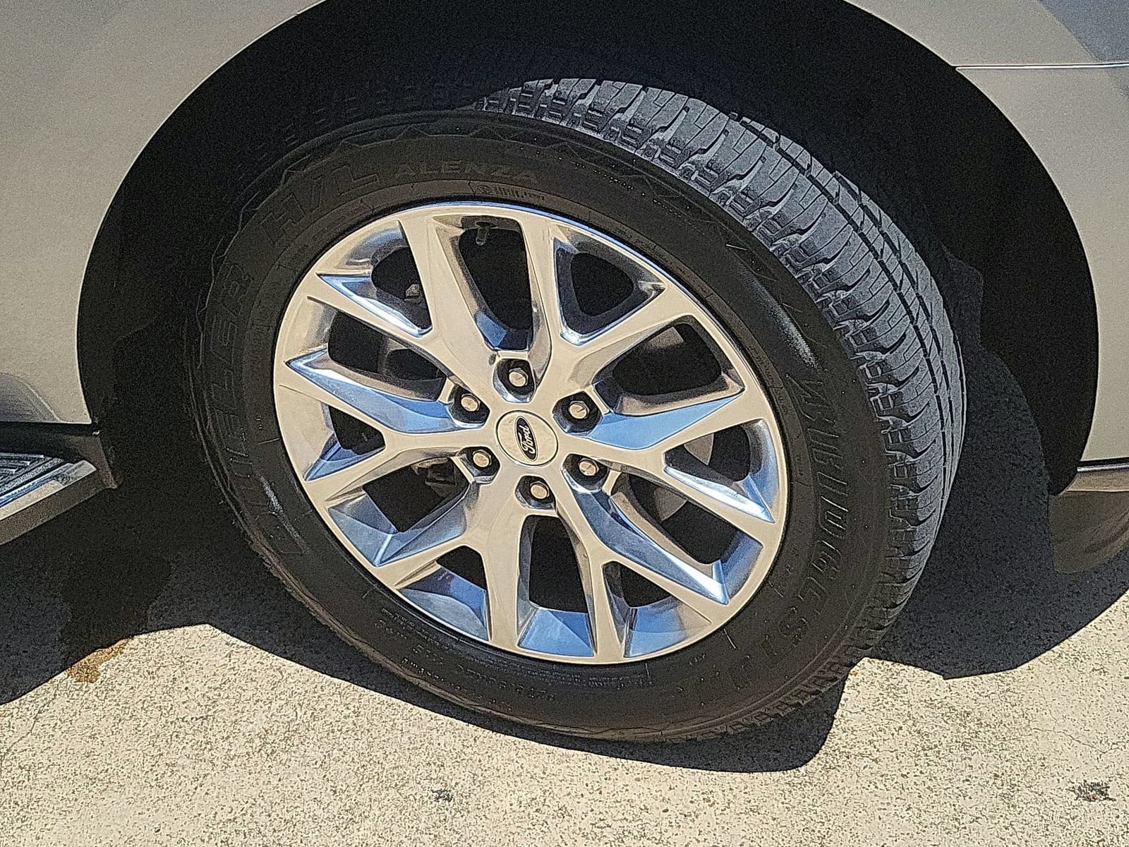 Used 2021 Ford Expedition XLT RWD image 33