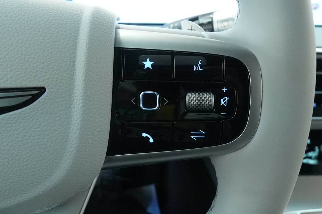New 2026 Genesis GV70 2.5T Advanced AWD/4WD image 43