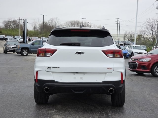 Used 2023 Chevrolet TrailBlazer RS w/ Sun and Liftgate Package AWD/4WD image 10