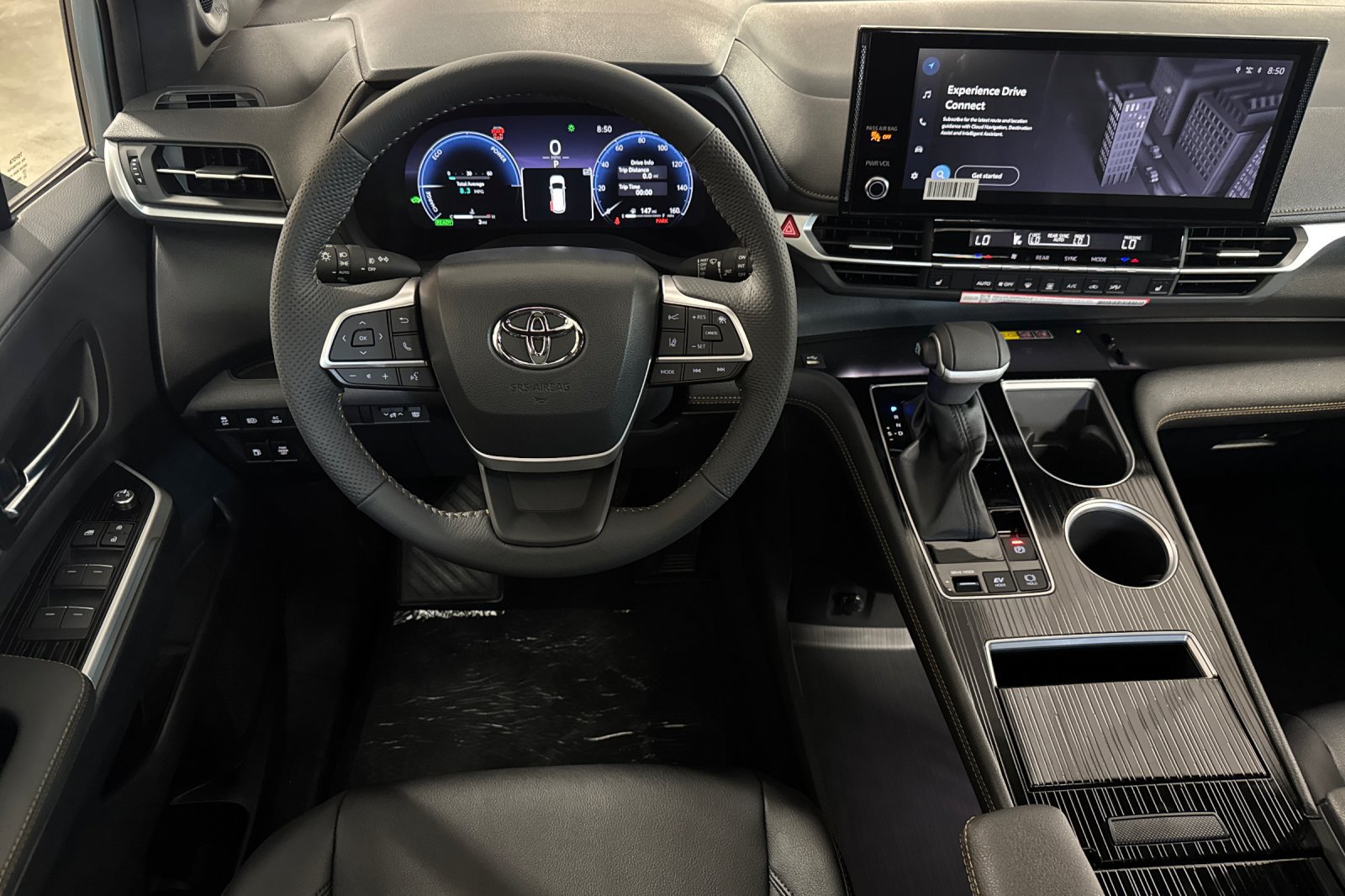New 2026 Toyota Sienna XLE Woodland Edition AWD/4WD image 17