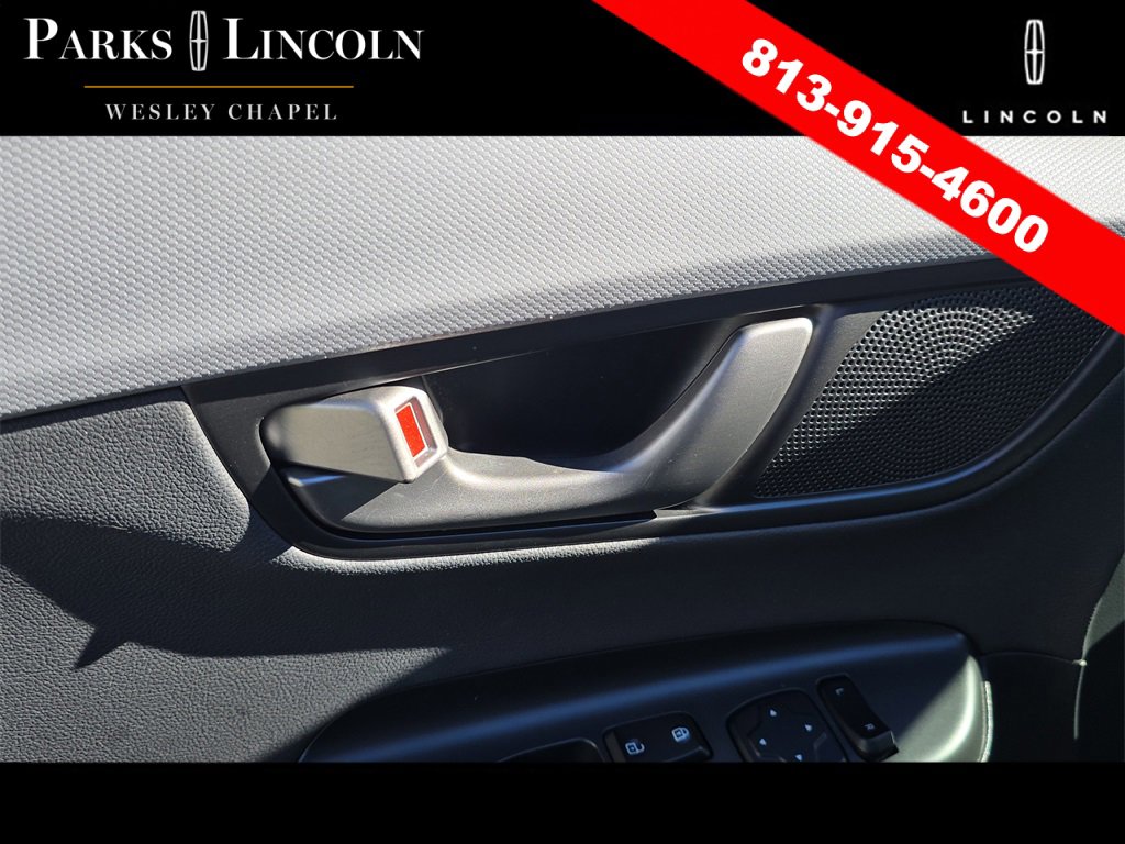 Used 2020 Hyundai Kona Limited w/ Cargo Package image 16