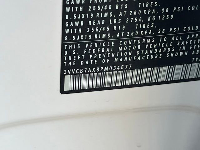 Used 2023 Volkswagen Tiguan SE R-Line image 38