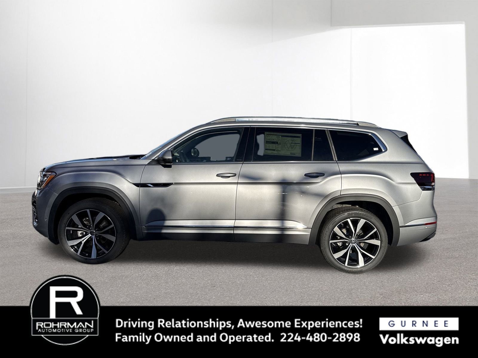 New 2026 Volkswagen Atlas SEL Premium R-Line image 5