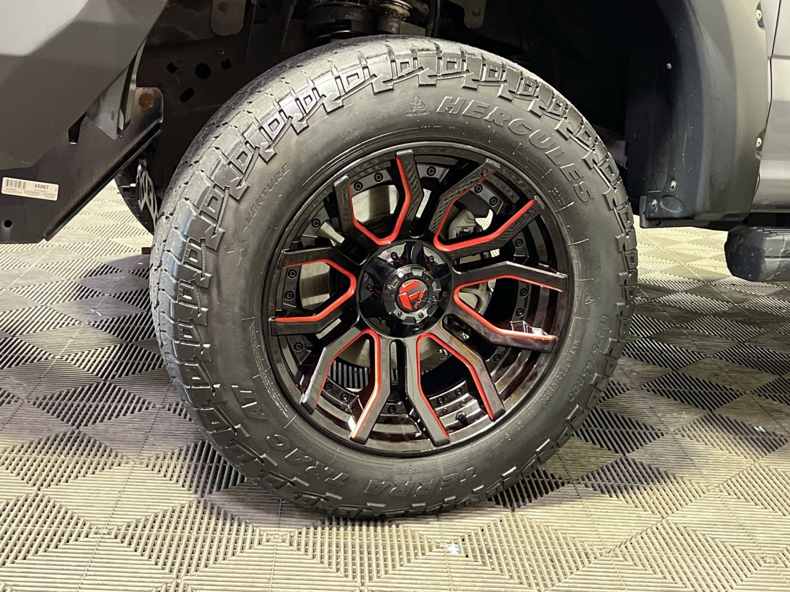 Used 2018 Ford F150 Lariat AWD/4WD image 12