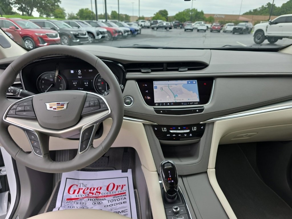New 2025 Cadillac XT5 Premium Luxury w/ Technology Package image 10