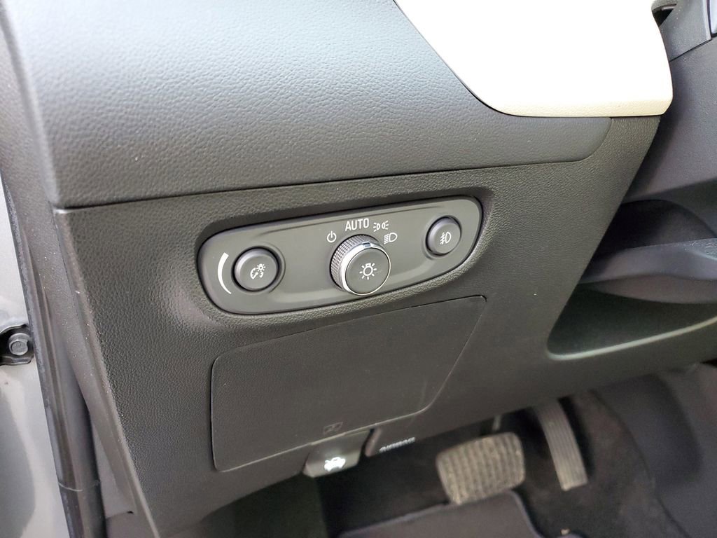 Certified 2023 Buick Encore GX Preferred w/ Cold Weather Comfort Package image 9