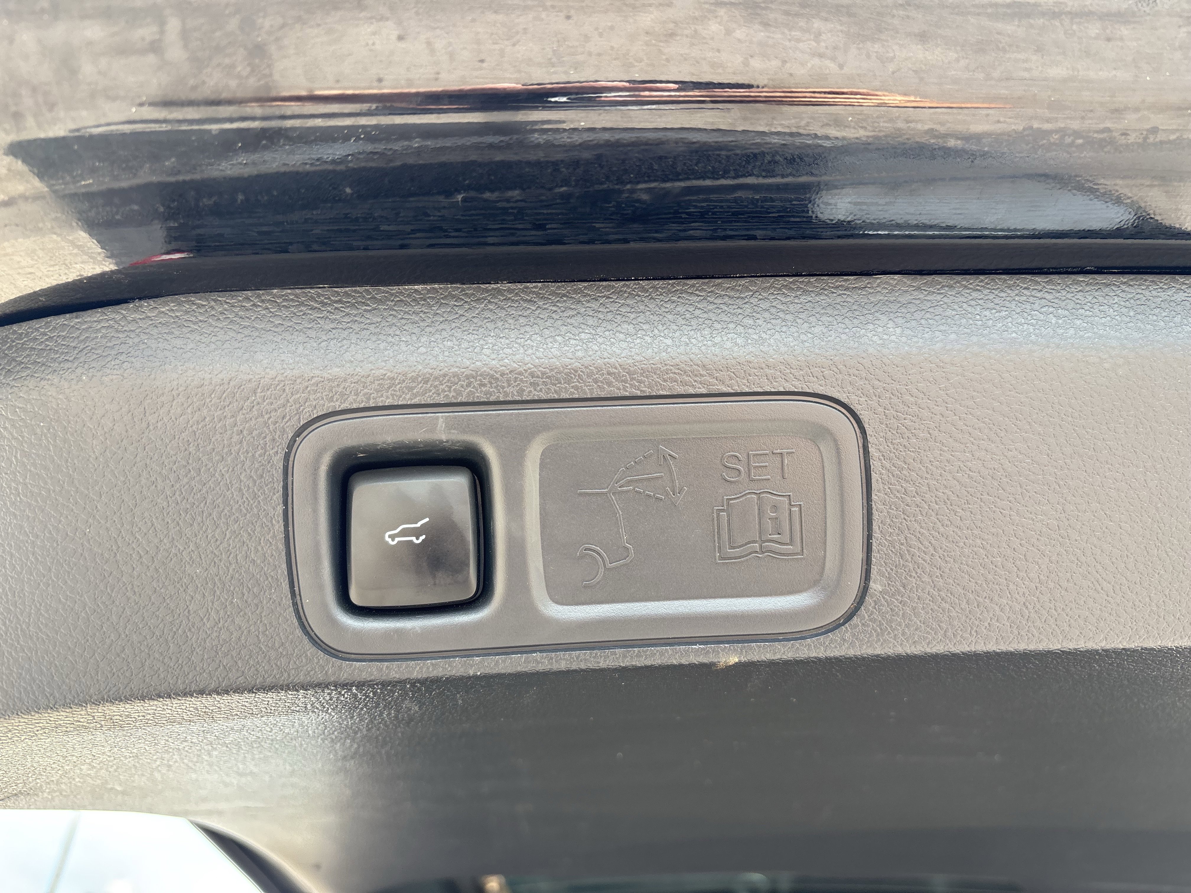 Certified 2023 Ford Expedition XLT RWD image 23