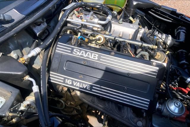 Used 1988 Saab 900 Turbo FWD image 33