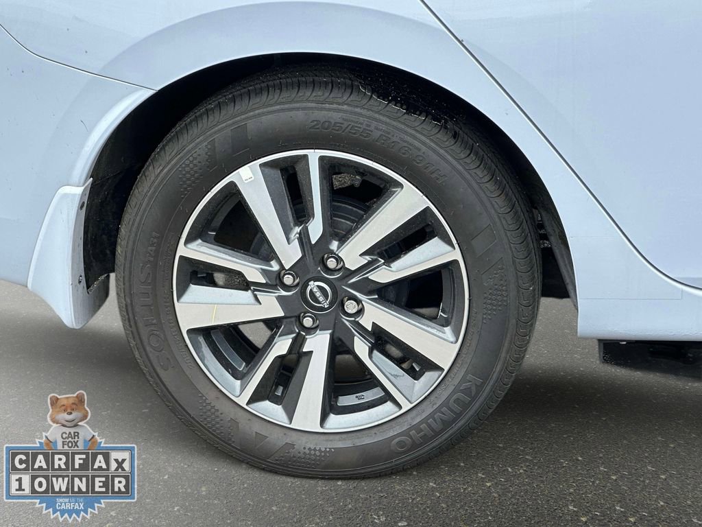 Used 2024 Nissan Versa SV w/ Trunk Package FWD image 10