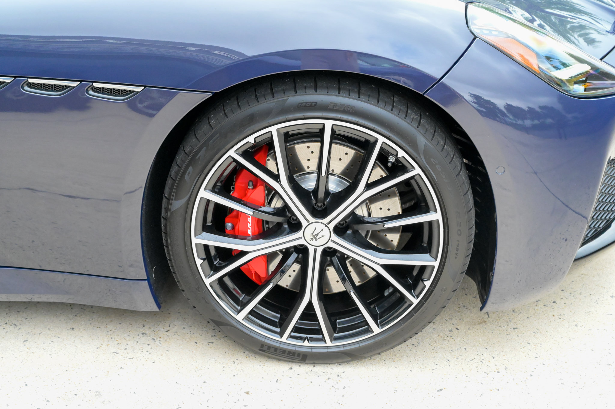 New 2026 Maserati GranCabrio Modena AWD/4WD image 12