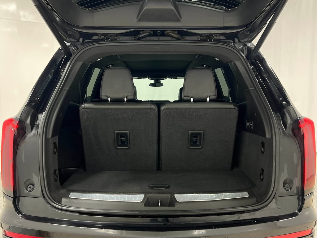 Used 2020 Cadillac XT6 Premium Luxury AWD/4WD image 27