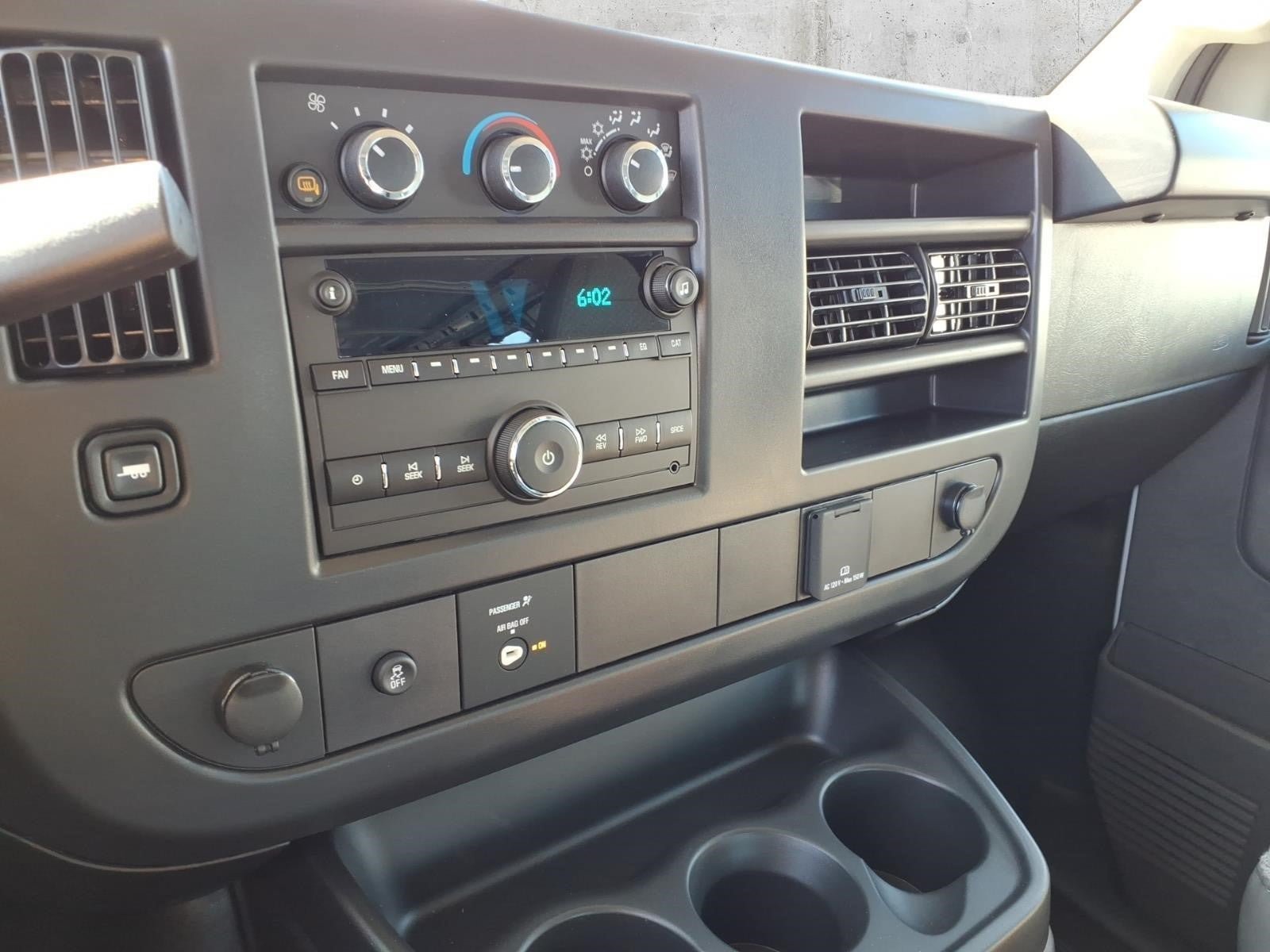 New 2026 Chevrolet Express 2500 w/ Communications Package RWD image 15