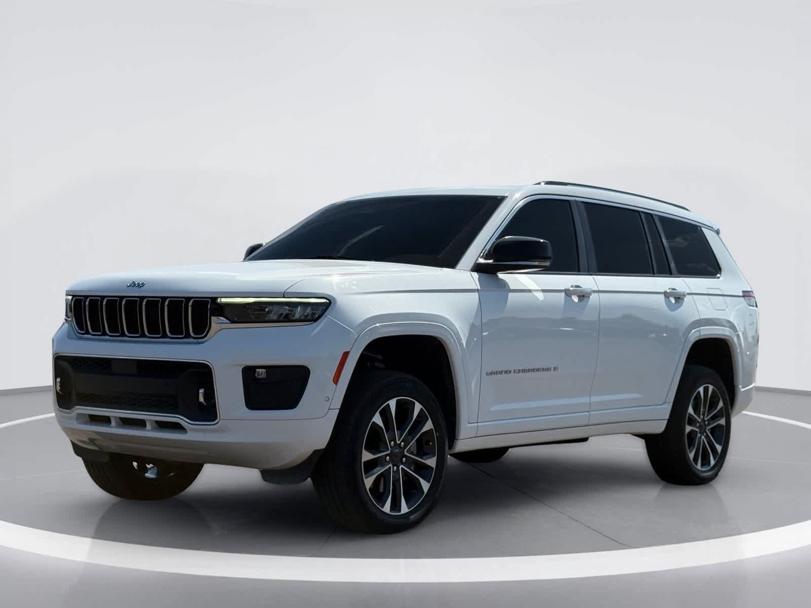 Used 2023 Jeep Grand Cherokee L Overland AWD/4WD image 2