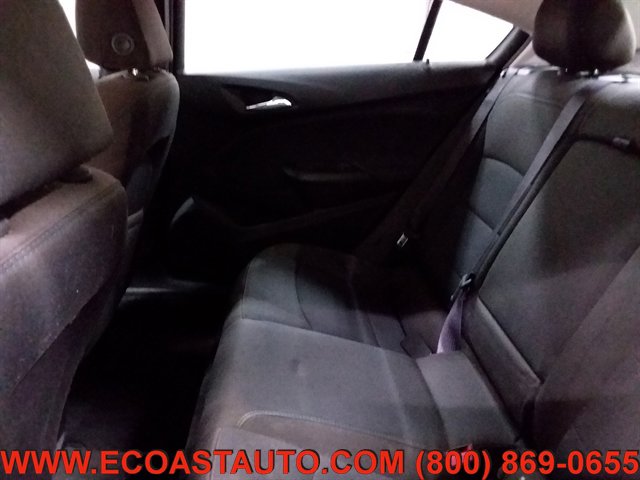 Used 2017 Chevrolet Cruze LT w/ Convenience Package image 13