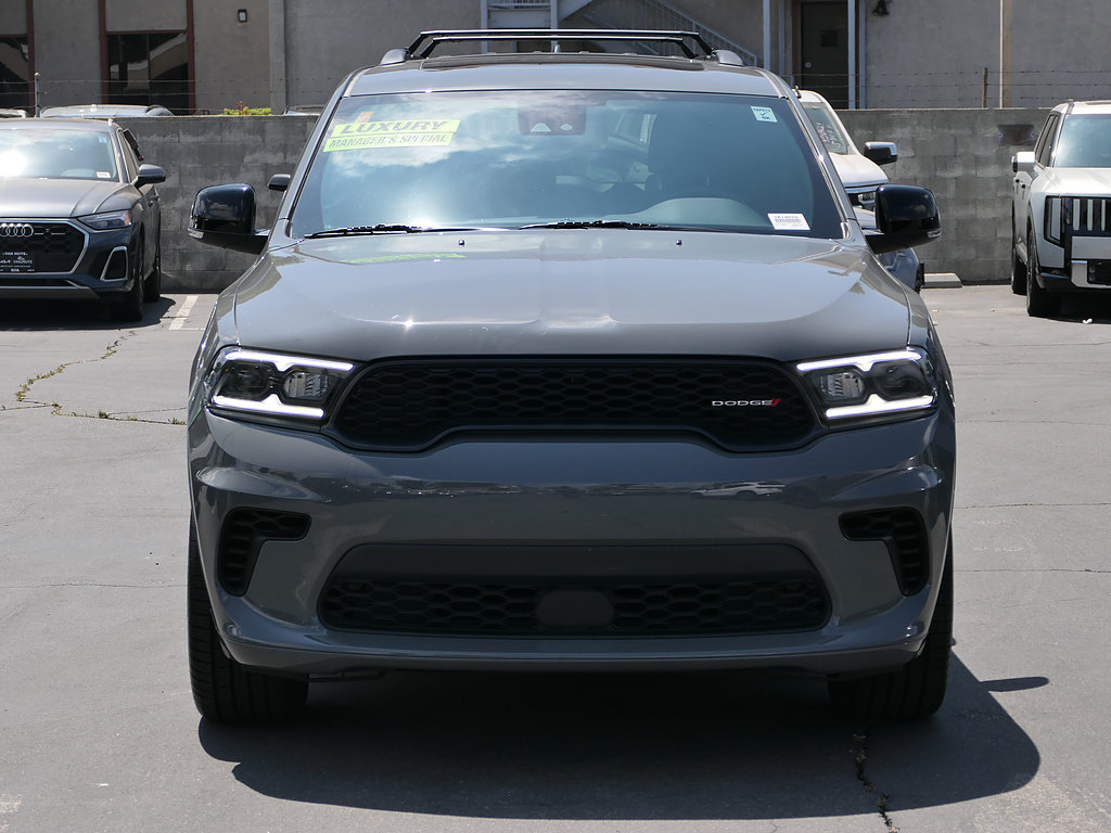 Used 2024 Dodge Durango GT RWD image 7