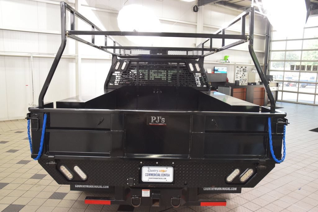 Used 2024 Ford F350 XL w/ XL Chrome Package RWD image 4