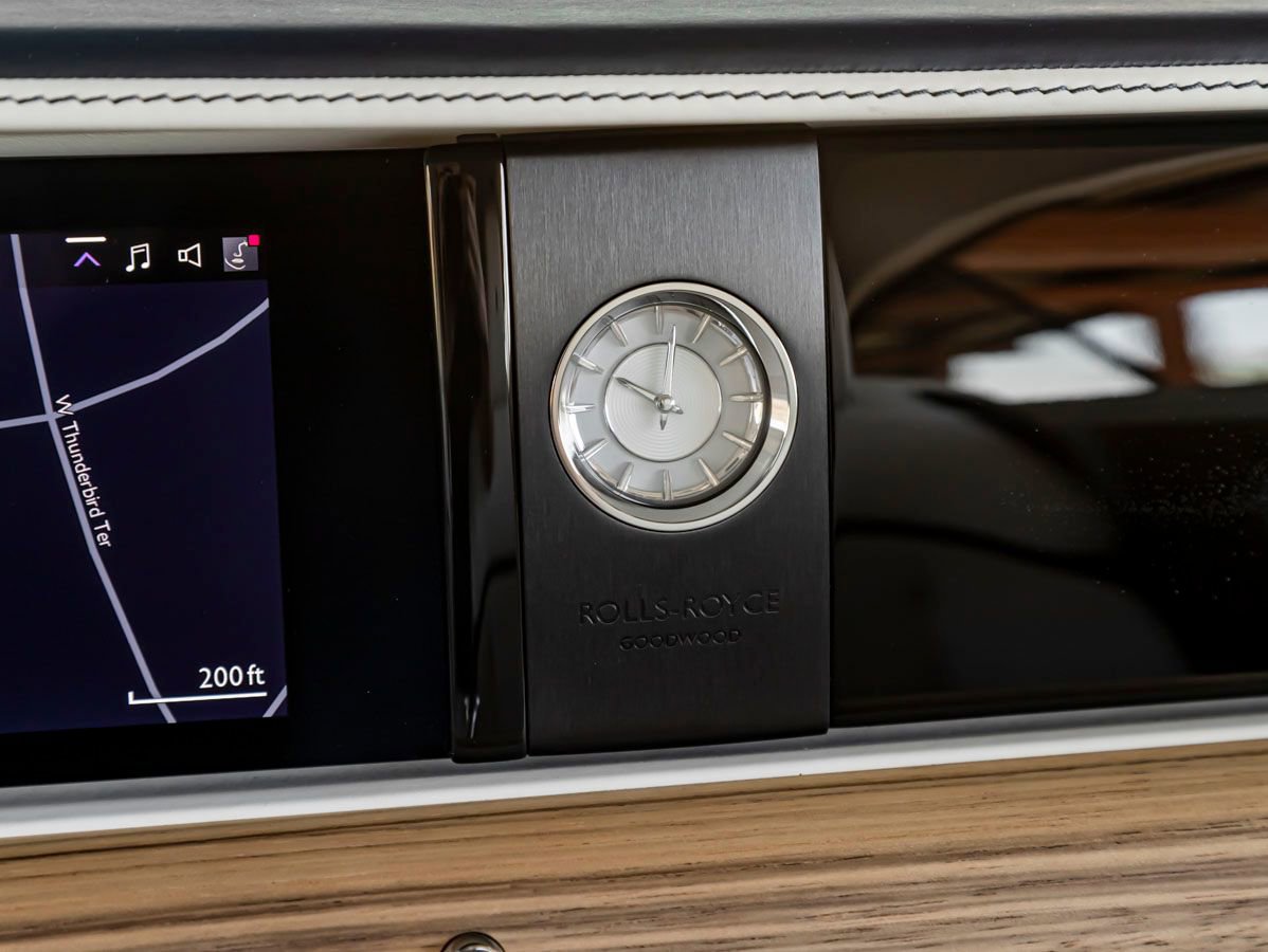 Certified 2025 Rolls-Royce Spectre image 12