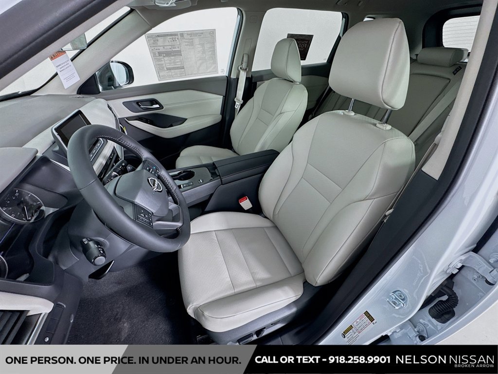 New 2026 Nissan Rogue Dark Armor FWD image 20