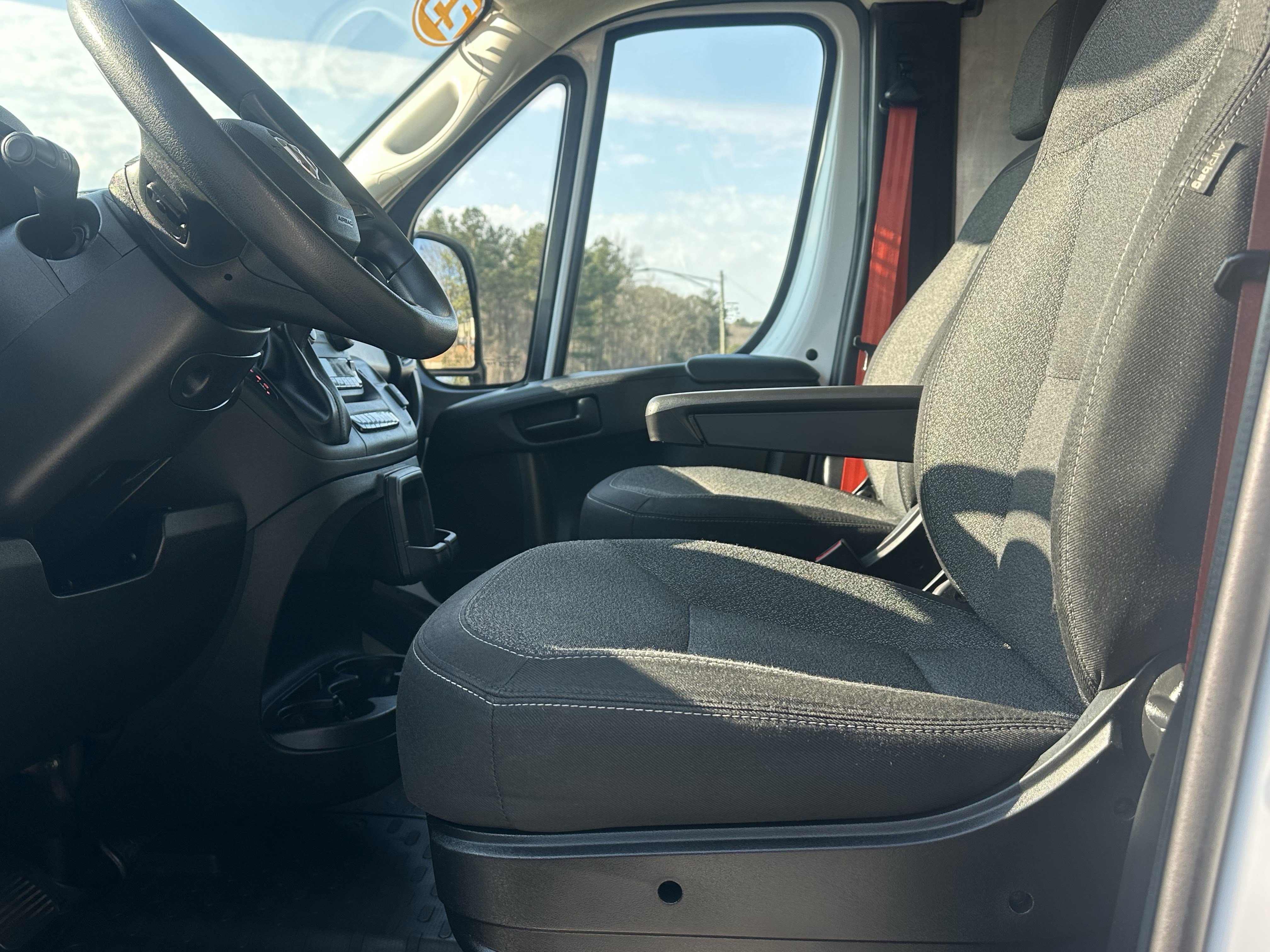 Used 2023 RAM ProMaster 3500 w/ Driver Convenience Group image 12