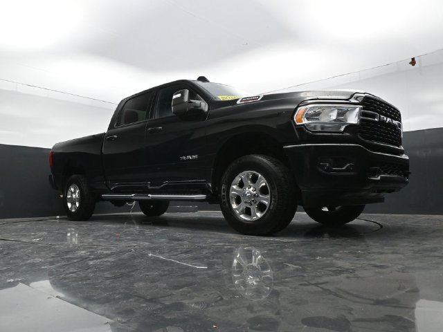 Used 2024 RAM 2500 Big Horn w/ Safety Group AWD/4WD image 63
