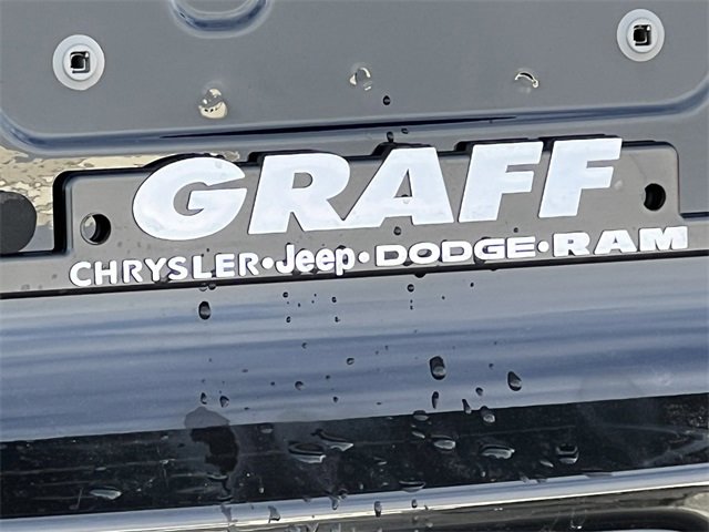 Certified 2022 Jeep Renegade Latitude w/ Convenience Group image 44