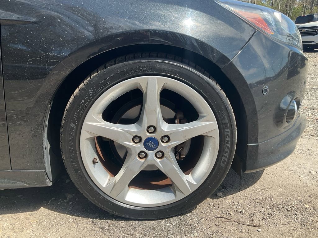 Used 2014 Ford Focus Titanium image 10