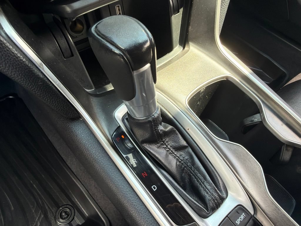 Used 2020 Honda Accord Sport image 28
