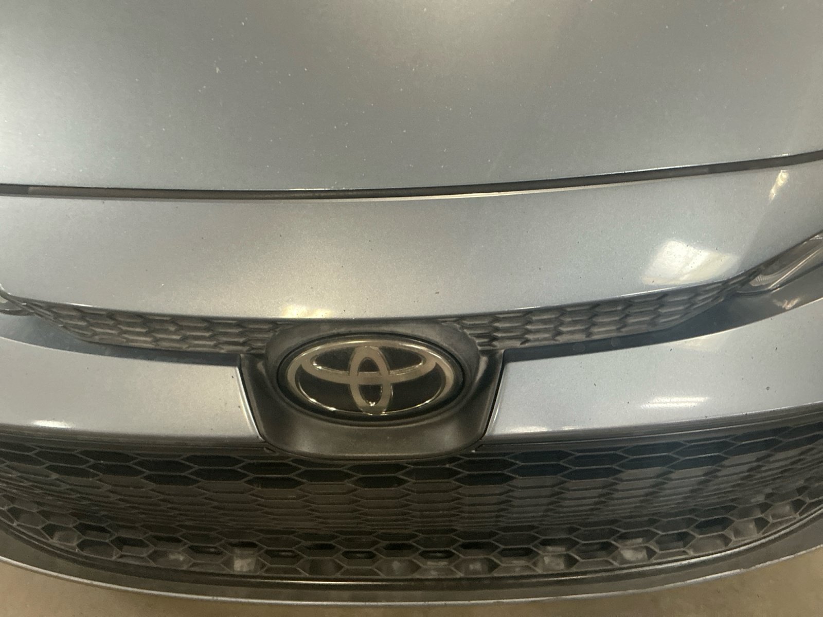 Used 2020 Toyota Corolla LE w/ Carpet Mat Package (TMS) FWD image 23