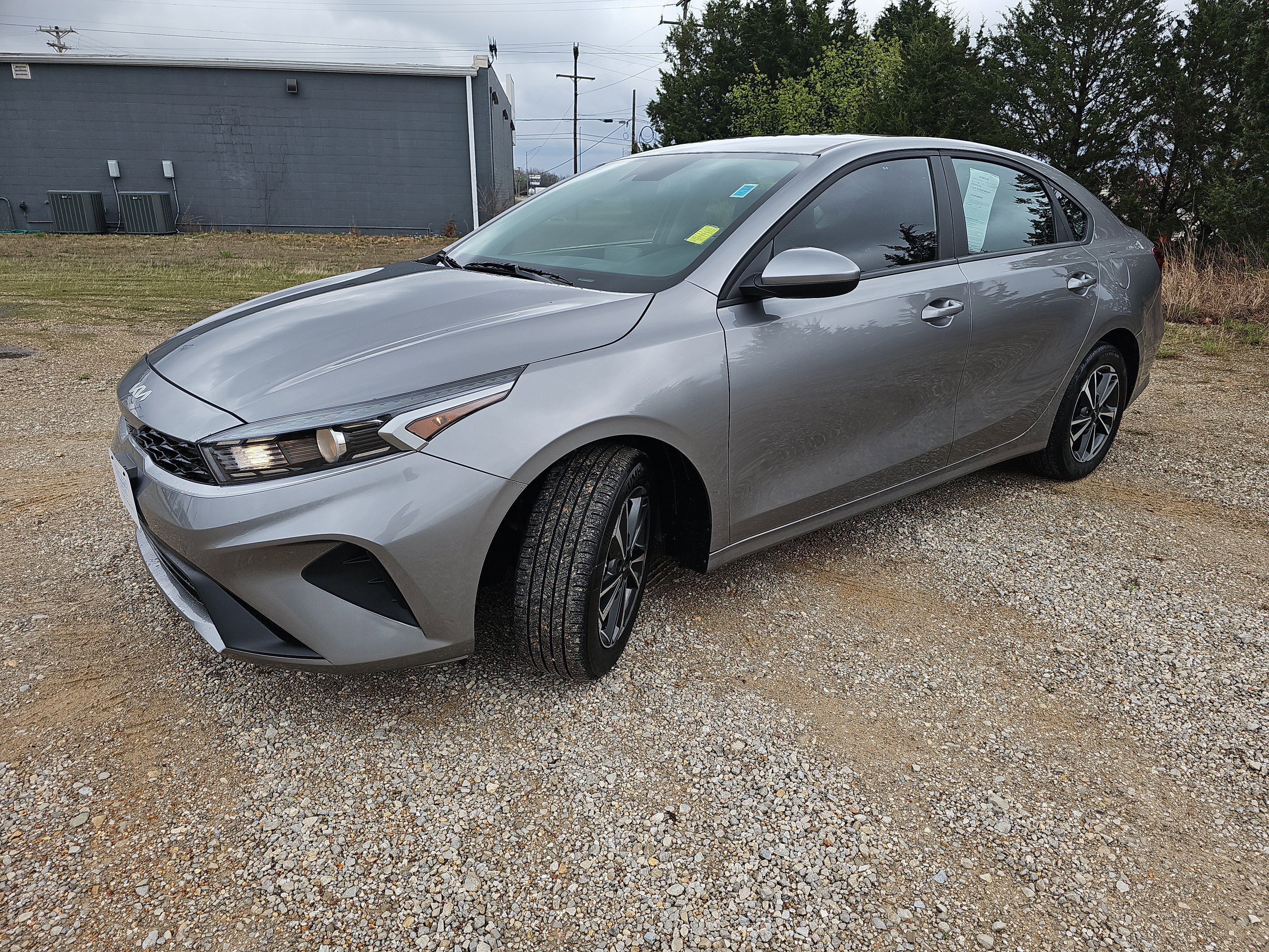 Used 2024 Kia Forte LXS image 8