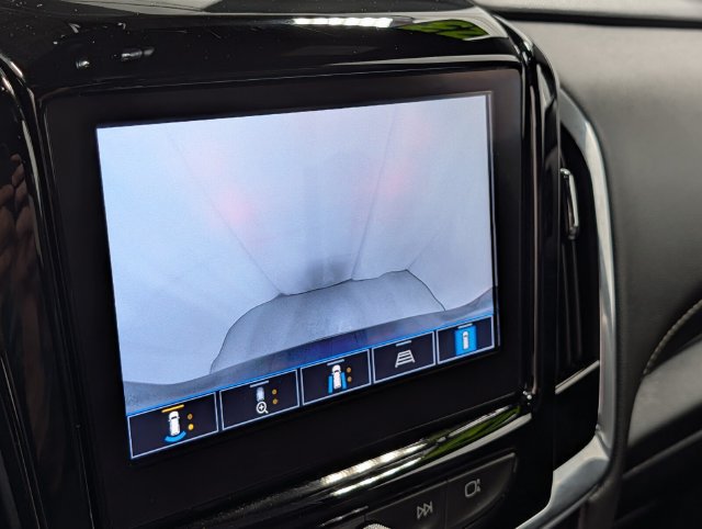 Certified 2023 Chevrolet Traverse LT w/ LT Premium Package AWD/4WD image 23