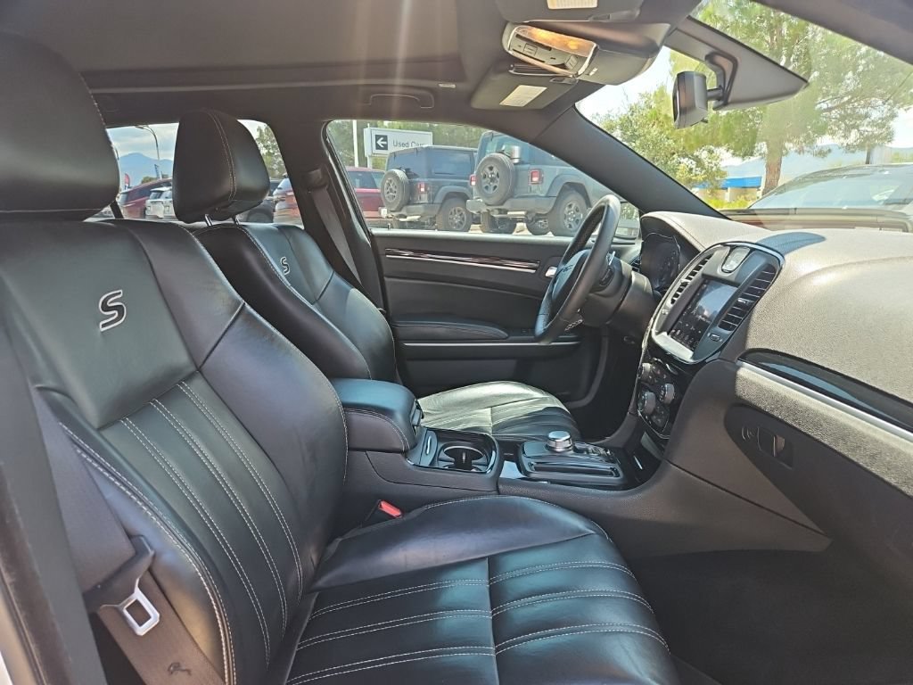 Certified 2023 Chrysler 300 S RWD image 20