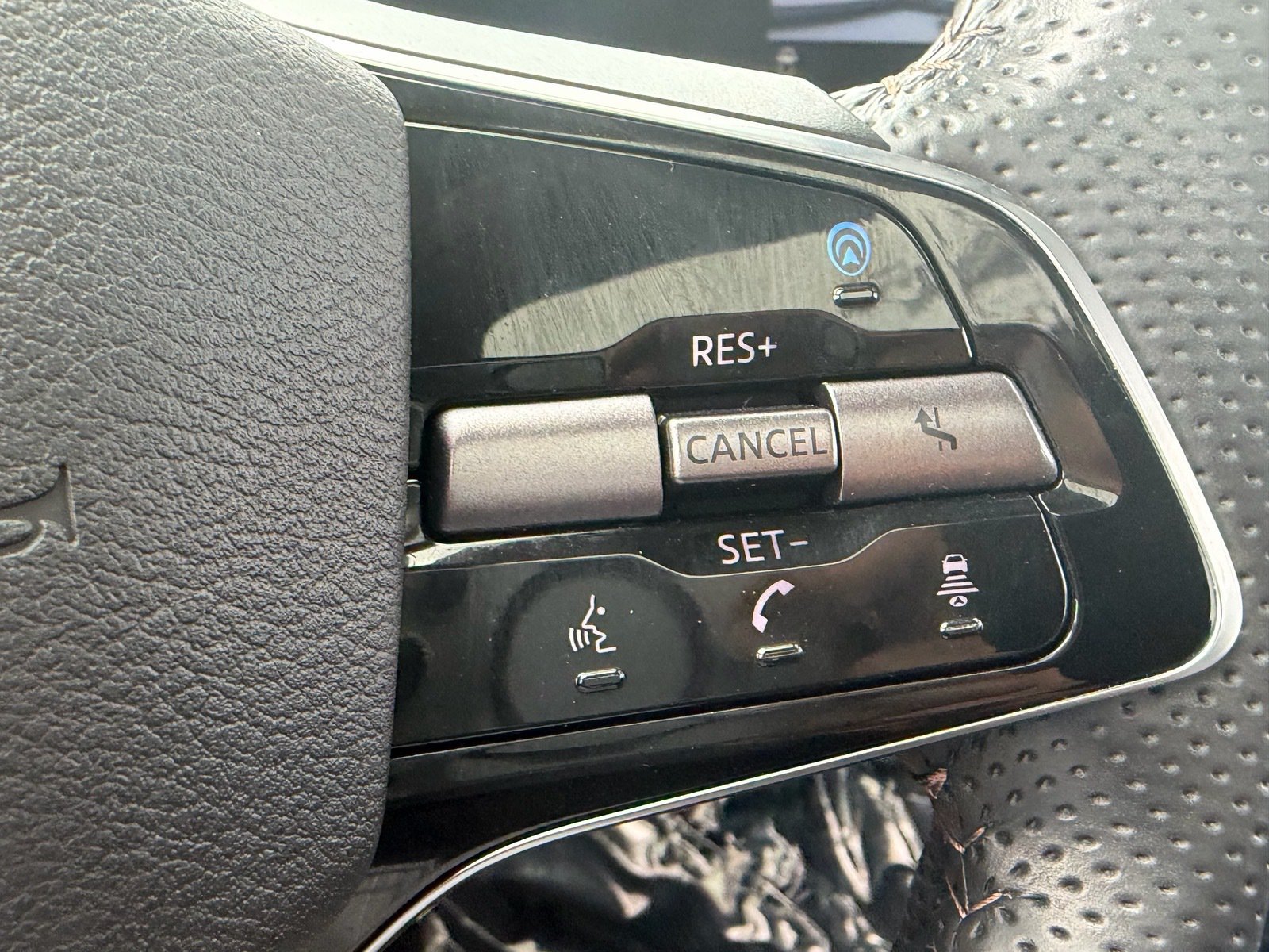 Certified 2024 Nissan Ariya AWD image 26