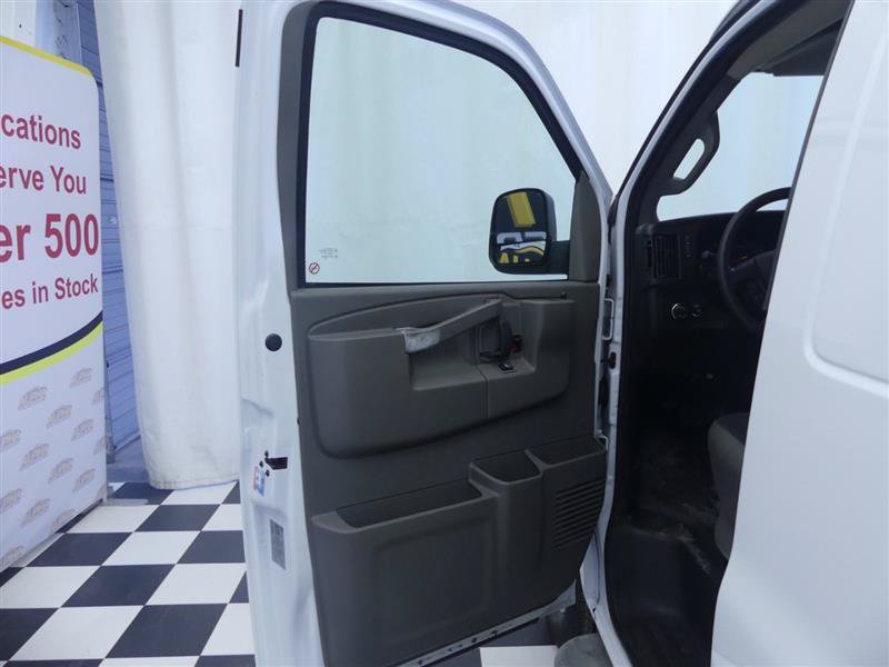 Used 2024 Chevrolet Express 2500 w/ Driver Convenience Package RWD image 17