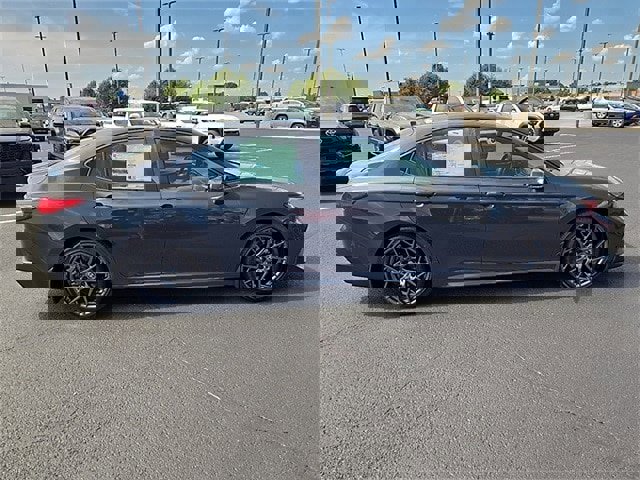 New 2025 Toyota Camry SE image 2