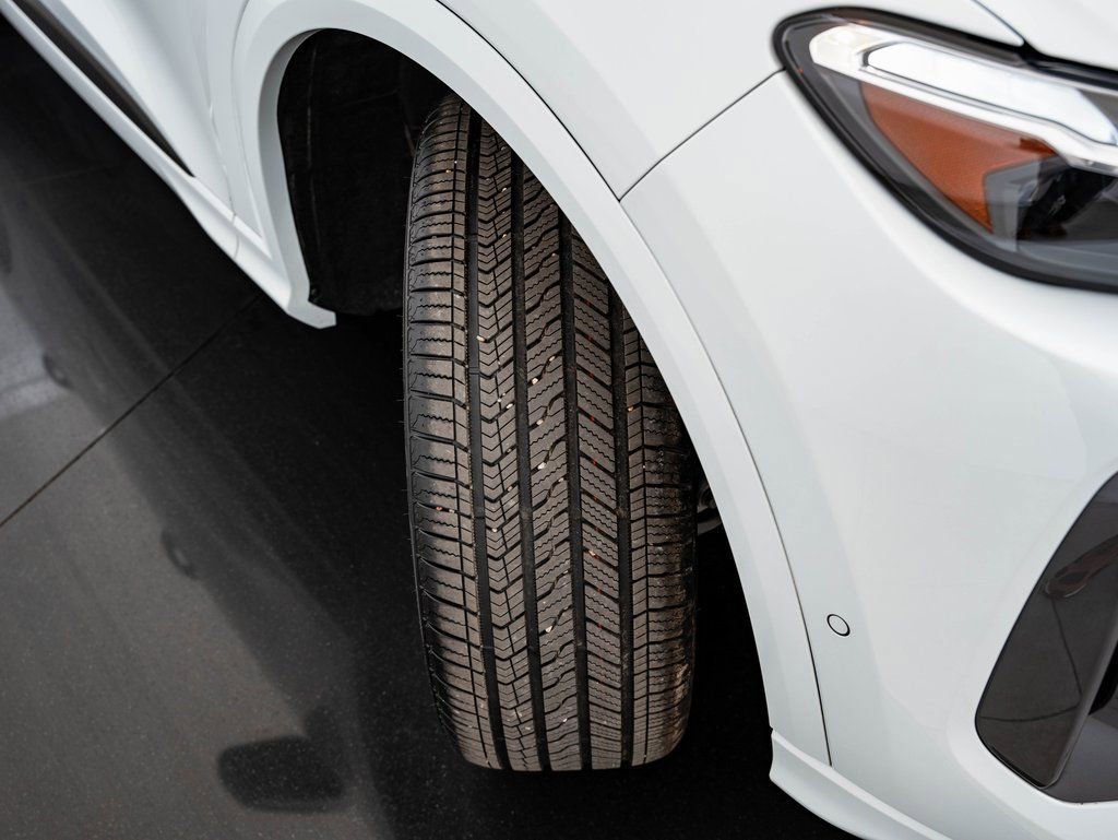 Certified 2025 Audi Q5 Premium Plus w/ Premium Plus image 50