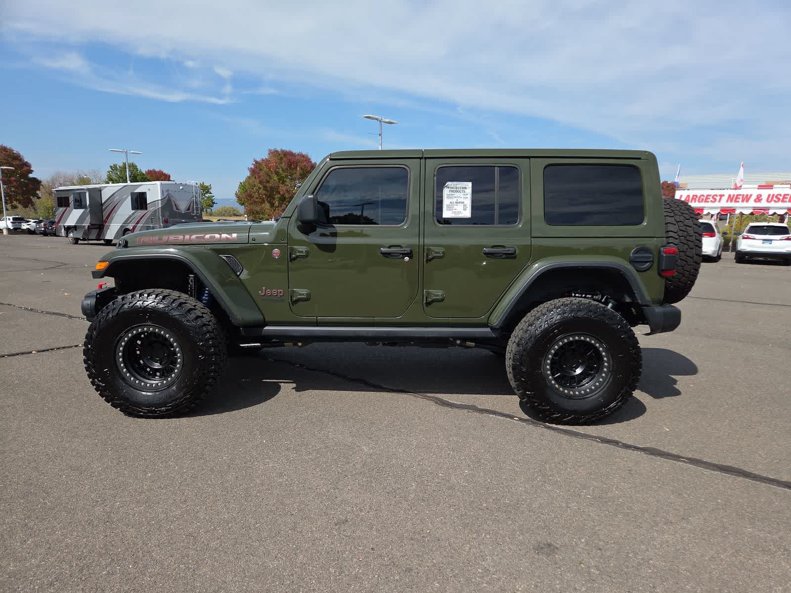Used 2021 Jeep Wrangler Unlimited Rubicon AWD/4WD image 11