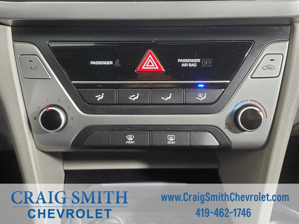 Used 2017 Hyundai Elantra SE w/ Cargo Package image 18